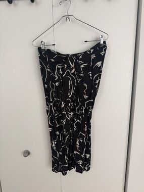 Zara midi skirt with white Abstract face Print